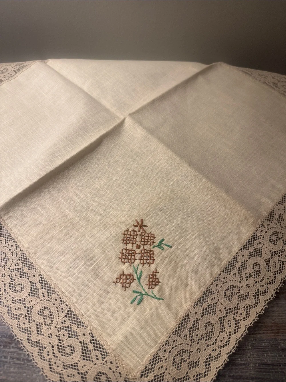 Vintage Embroidered Linen and Lace Table topper